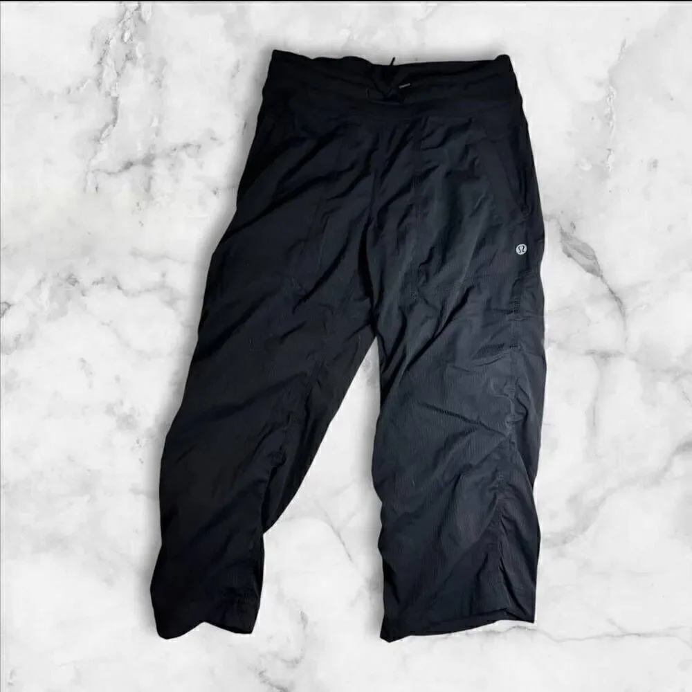 Lululemon Size 4 Black Dance Studio Pants 20
